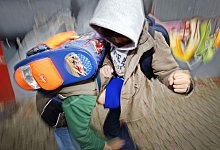 Polizei-Statistik weist weniger Gewaltdelikte an Schulen aus - Oliver Berg/dpa