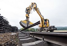 Sanierung einer Bahnstrecke - Julian Stratenschulte/dpa/Symbolbild