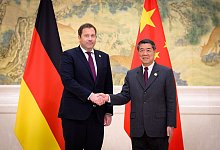 Bundesfinanzminister Klingbeil in China - Bernd von Jutrczenka/dpa