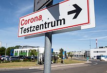 Corona-Testzentrum - Foto: Swen Pf&ouml;rtner/dpa/dpa-tmn