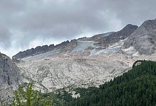 Gletscherschmelze in Dolomiten - Manuel Schwarz/dpa