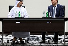 Wirtschaftsminister Robert Habeck f&uuml;hrt in den Vereinigten Arabischen Emiraten (VAE) Gespr&auml;che &uuml;ber m&ouml;gliche Energieimporte. - Bernd von Jutrczenka/dpa