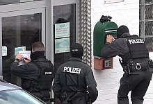 Verbot von muslimischem Verein - Razzia in Braunschweig - dpa