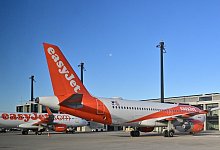 EasyJet - Foto: Patrick Pleul/dpa-Zentralbild/dpa
