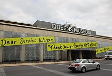 Botschaft an die M&uuml;llabfuhr - Foto: Christina Horsten/dpa