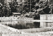 Krieg und Wiederaufbau - Repro: Horst Biere/Quelle: Archiv