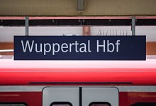 Generalsanierung der Strecke Hagen-Wuppertal-K&ouml;ln - Marcel Kusch/dpa