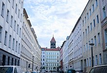 Wohnhäuser - Annette Riedl/dpa