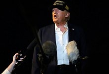 Trump in Kalifornien - Mark Schiefelbein/AP/dpa