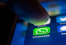 Bei Whatsapp treiben wieder Betr&uuml;ger ihr Unwesen. Dieses Mal besonders perfide: Mit nur einem Anruf k&ouml;nnen sie das Konto ihrer Opfer kapern. - Zacharie Scheurer/dpa-tmn