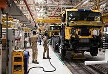 Daimler-Werk in Indien - Foto: Bernd von Jutrczenka/dpa