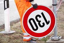 Tempolimit 130 - Foto: Jens B&uuml;ttner/dpa-Zentralbild/dpa