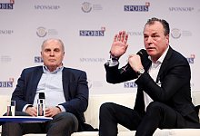 Hoene&szlig; steht T&ouml;nnies bei - Roland Weihrauch/dpa