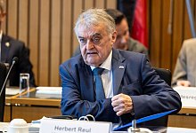 Herbert Reul - Christoph Reichwein/dpa