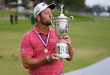 K&uuml;sschen - Foto: Marcio Jose Sanchez/AP/dpa