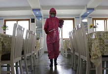 Lange hat Nordkorea die Ausbreitung des Coronavirus dementiert. Vor kurzem wurden nun offiziell der erste Fall best&auml;tigt. - Cha Song Ho/AP/dpa