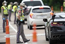 Kontrolle - Foto: David J. Phillip/AP/dpa