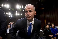 Boeing-Chef Dennis Muilenburg vor dem US-Senat - Foto: Andrew Harnik/AP/dpa