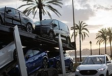 Autos LKW auf Mallorca - Clara Margais/dpa