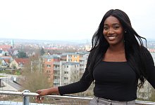 Lydwine Nitidem - Till Brand