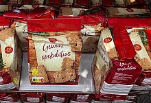 Symbolbild - Weihnachtsgebaeck Kekse - 1 - picture alliance / ABBfoto