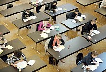 Abiturpr&uuml;fung - dpa