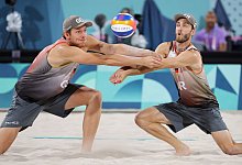 Die deutschen Beach-Volleyballer Nils Ehlers und Clemens Wickler - Rolf Vennenbernd/dpa