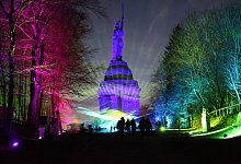 Hermann leuchtet - Bernhard Preuss