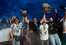 Füchse Berlin - Ankunft der Mannschaft in Berlin - Fabian Sommer/dpa