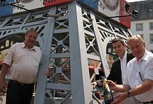 Champagner-Laune - FOTO: W. ST&Uuml;KEN