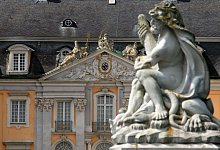 Wo Radler Pedalritter sind: Auf Wasserburgen-Tour im Rheinland - Bernd Meier/dpa-tmn/dpa