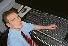 Viele Kn&ouml;pfe und Regler