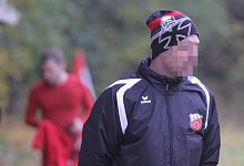 Eisernes Kreuz und Totenkopf: Diese Mütze erregt Anstoß. - Ingo Büchel