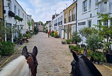Mit dem Pferd durch die Hyde Park Gardens Mews - Dörte Nohrden/dpa-tmn