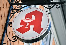 Genesenen-Zertifikate in Apotheken - Foto: Martin Schutt/dpa-Zentralbild/dpa