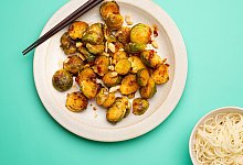 Spicy ger&ouml;steter Rosenkohl - Ariane Bille/BVEO/dpa-tmn