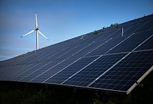 Erneuerbare Energien - Sina Schuldt/dpa