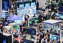 Messen - Julian Stratenschulte/dpa