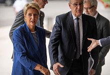 Schweizer BUndespräsidentin in den USA - Mark Schiefelbein/AP/dpa