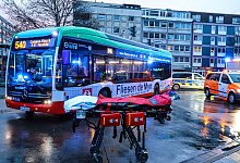 Bus fährt Elfjährigen um - Alex Talash/dpa