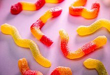 Saure, vegane Weingummis - Christin Klose/dpa-tmn