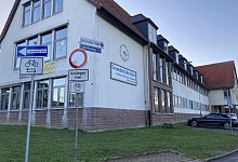 Sch&auml;ferweg Poller - Cordula Gr&ouml;ne