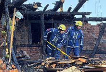 Wohnhaus brennt in Dörentrup-Bega - Die Blaulichtfotografen