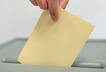 Mindestlohn, Bundestag, Nachname – was sich 2025 ändert - Uwe Anspach/dpa