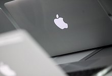 Apple-Laptops - Foto: Michael Kappeler/dpa