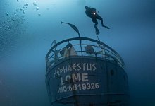 Neuer Tummelplatz für Taucher: Vor der Küste Gozos wurde ein einst havarierter Tanker, vorab gründlich gereinigt, im Mittelmeer versenkt. - Marcin Pawelczyk/Fremdenverkehrsamt Malta/dpa-tmn