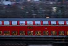 Regionalzug Baden-Württemberg - Sebastian Gollnow/dpa