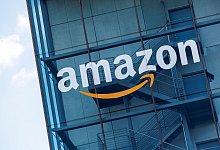 Außenaufnahme vom deutschen Amazon Hauptsitz - Matthias Balk/dpa