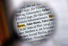 Fake News - Jens Kalaene/dpa