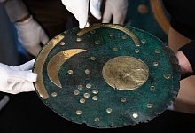 Himmelsscheibe von Nebra - Hendrik Schmidt/dpa